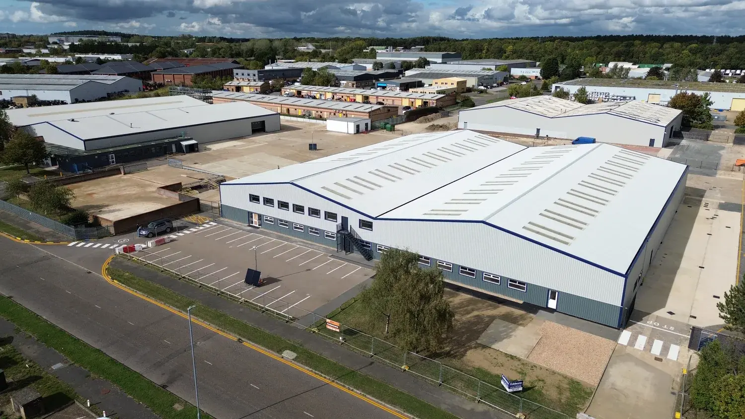 Corby, Northamptonshire image 4